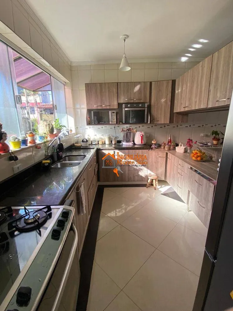 Sobrado, 6 quartos, 350 m² - Foto 2