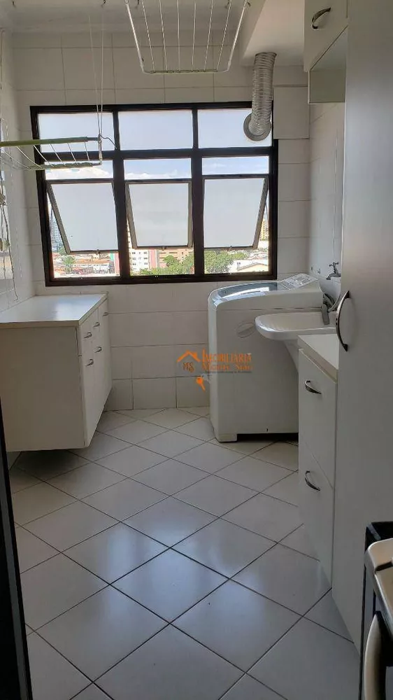 Apartamento à venda com 3 quartos, 145m² - Foto 12