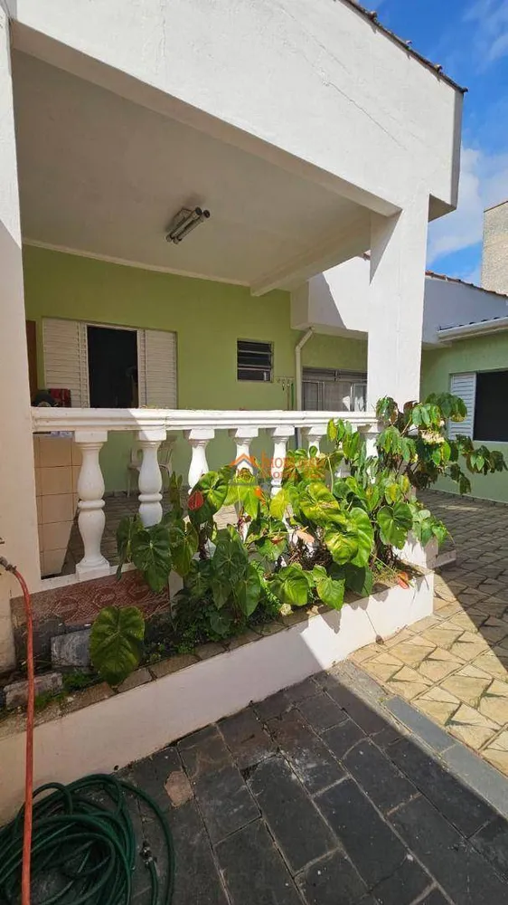Sobrado, 5 quartos, 250 m² - Foto 4