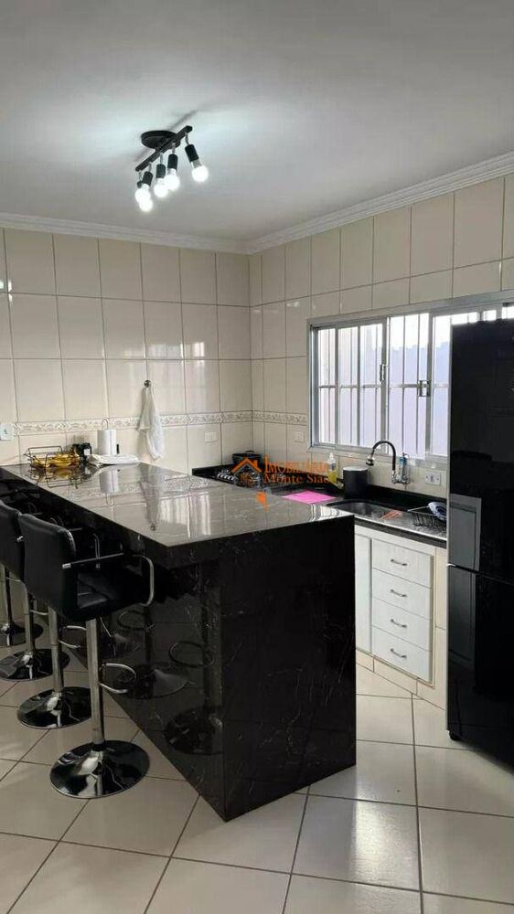 Casa, 3 quartos, 225 m² - Foto 1