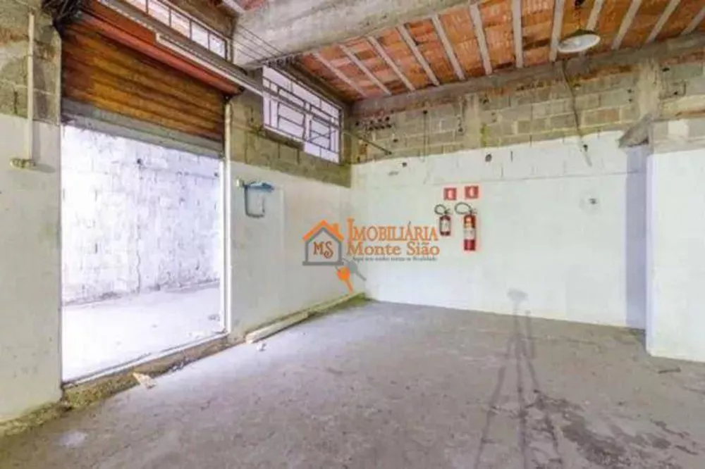 Sobrado à venda com 2 quartos, 462m² - Foto 2