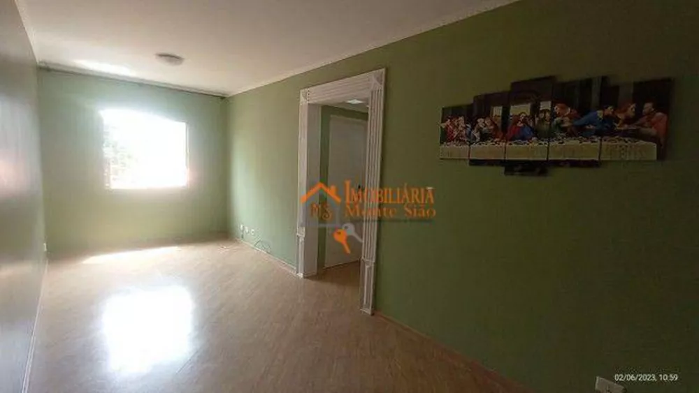 Apartamento à venda com 2 quartos, 70m² - Foto 1