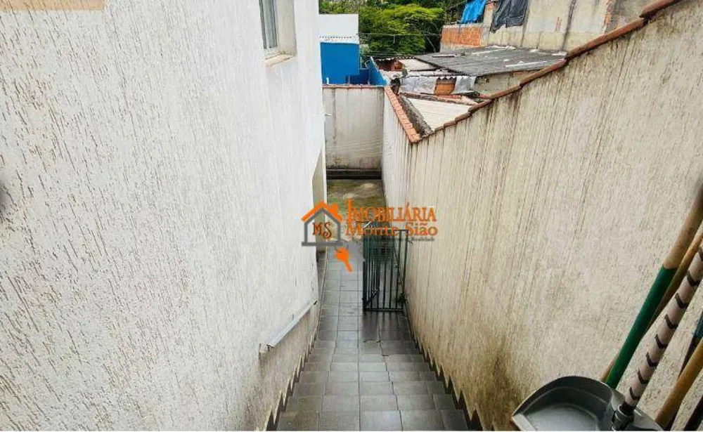 Sobrado, 3 quartos, 194 m² - Foto 1