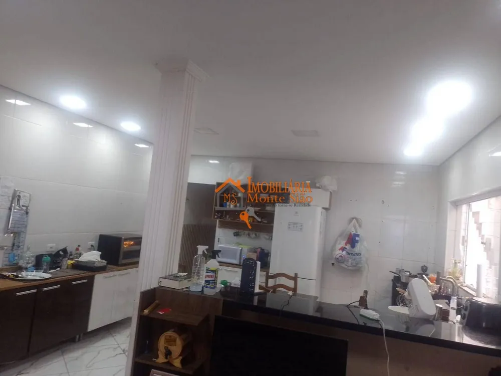 Casa, 3 quartos, 230 m² - Foto 2