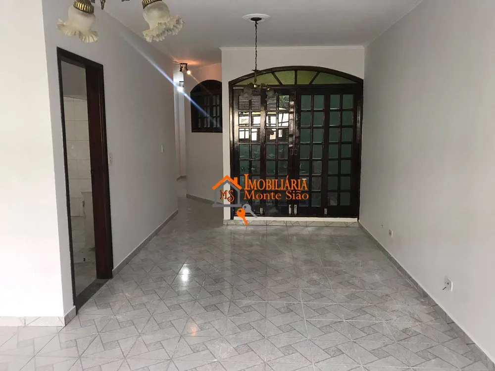 Sobrado, 3 quartos, 254 m² - Foto 1
