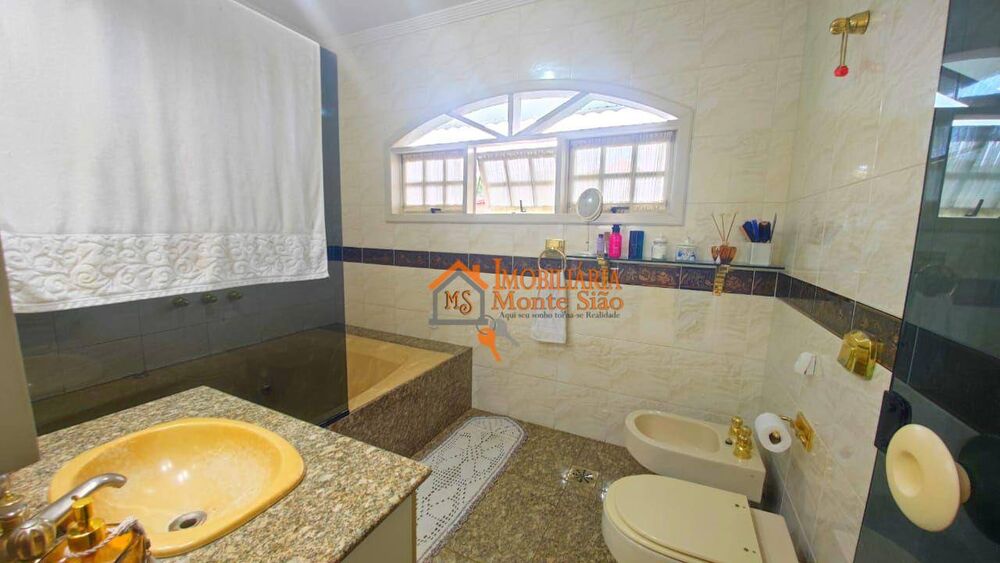 Sobrado, 3 quartos, 307 m² - Foto 4
