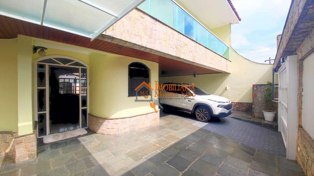 Sobrado, 3 quartos, 307 m² - Foto 1