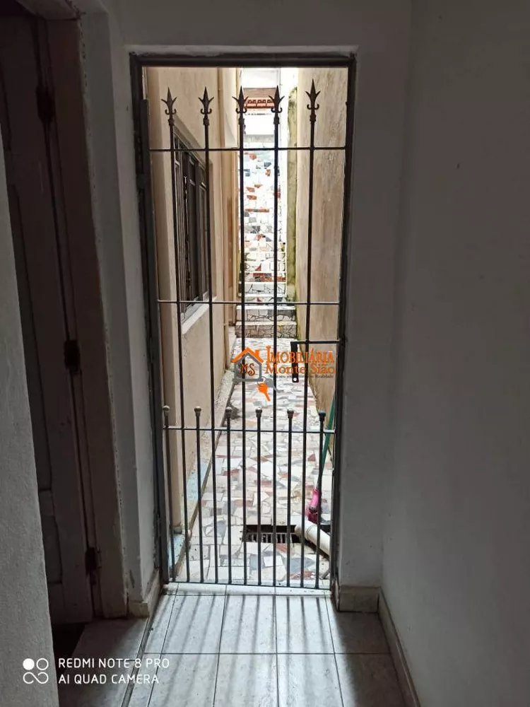 Sobrado à venda com 5 quartos, 125m² - Foto 3