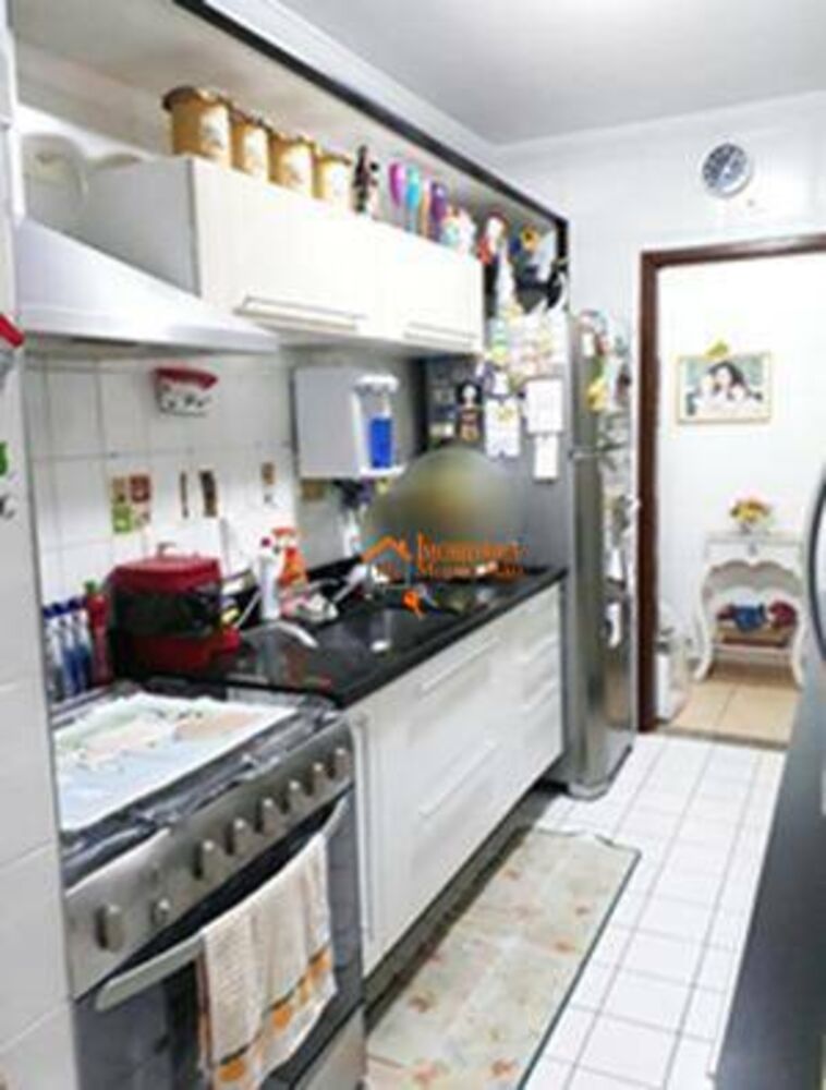 Apartamento à venda com 3 quartos, 76m² - Foto 3