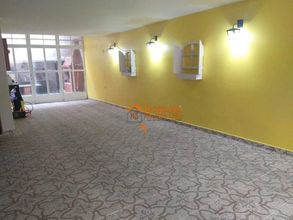 Sobrado, 3 quartos, 315 m² - Foto 1