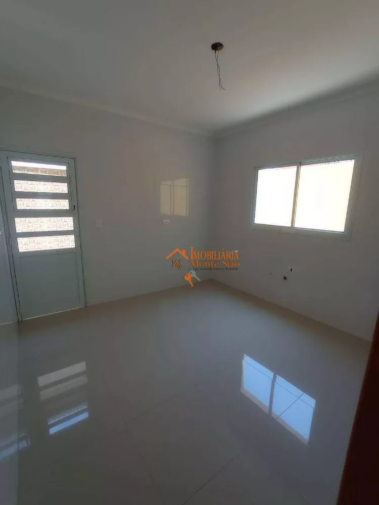 Sobrado à venda com 3 quartos, 136m² - Foto 4