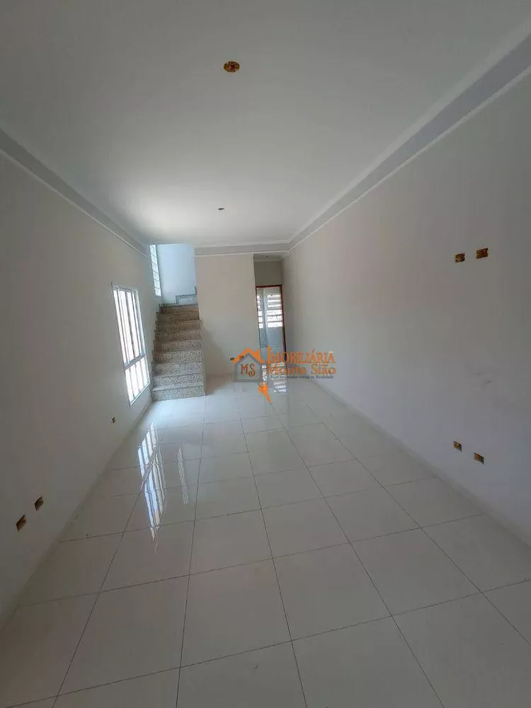 Sobrado à venda com 3 quartos, 136m² - Foto 1