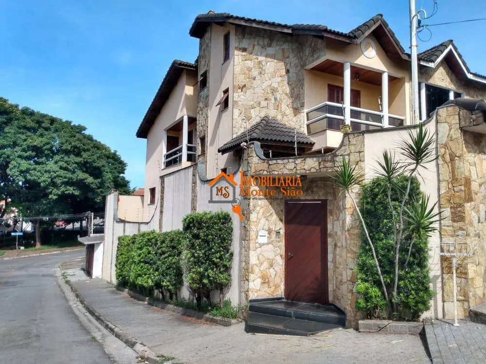 Sobrado, 3 quartos, 279 m² - Foto 2