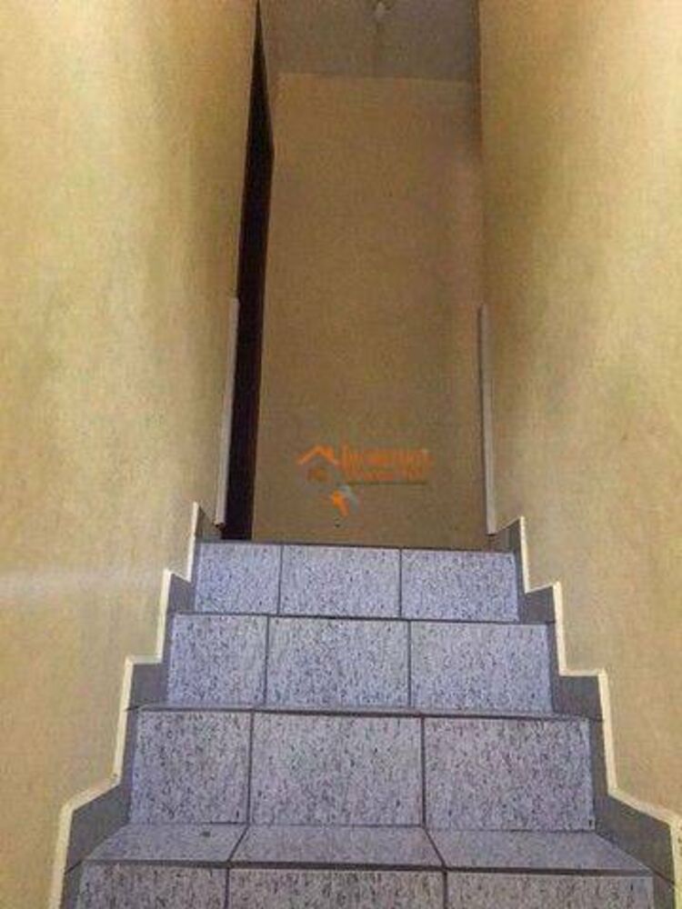 Sobrado, 4 quartos, 250 m² - Foto 1