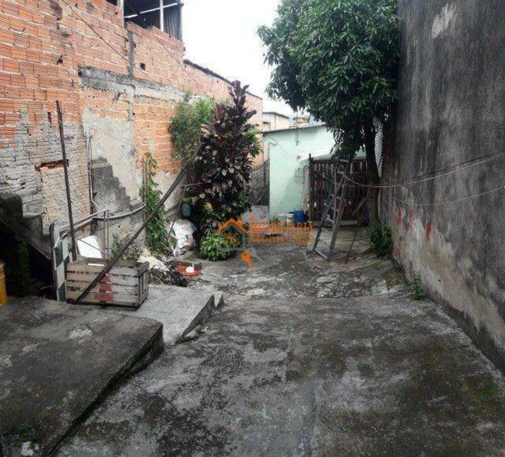 Casa à venda com 3 quartos, 150m² - Foto 1