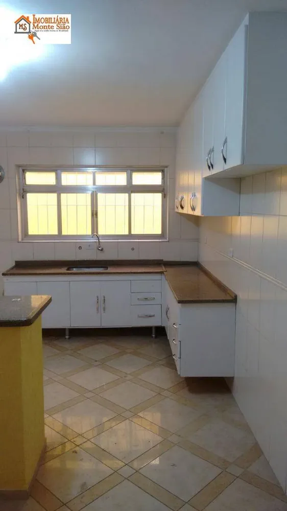Sobrado, 3 quartos, 263 m² - Foto 2