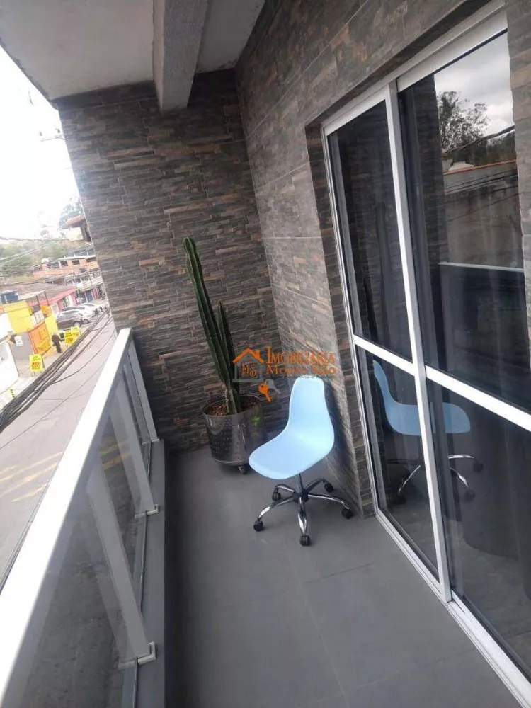 Sobrado à venda com 3 quartos, 235m² - Foto 1