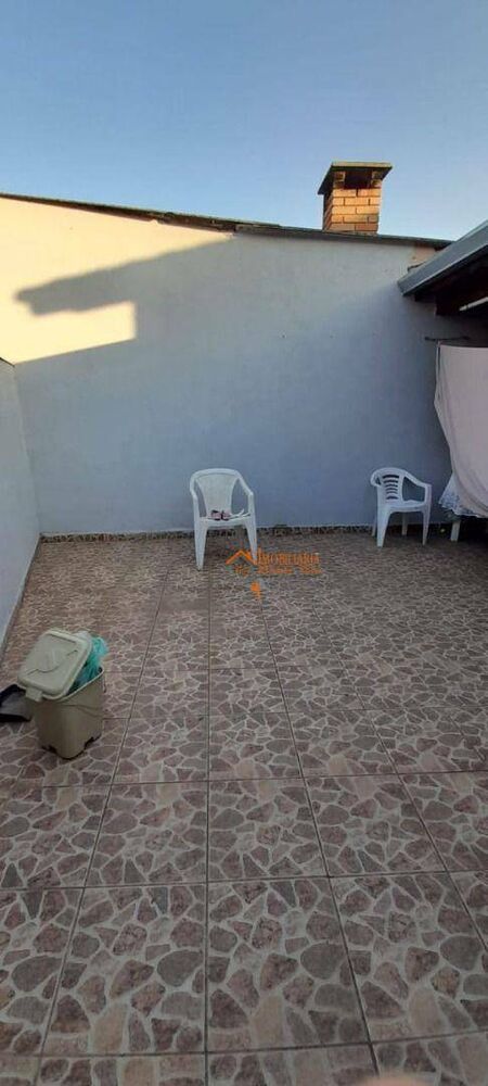 Sobrado à venda com 3 quartos, 176M2 - Foto 4