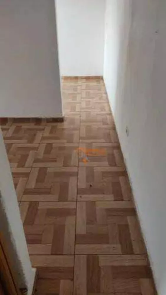 Sobrado à venda com 5 quartos, 125m² - Foto 4