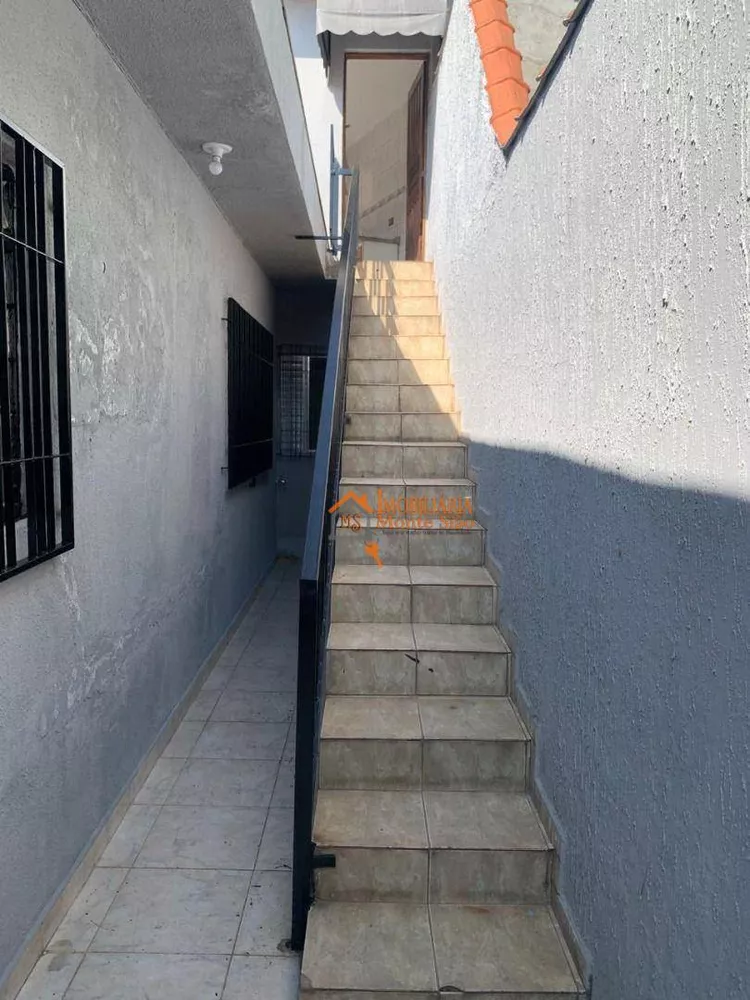 Casa para alugar com 3 quartos, 269m² - Foto 8