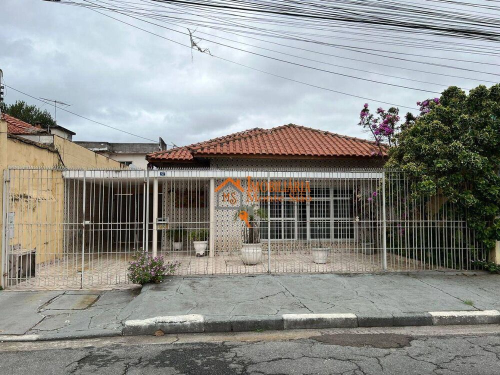 Casa, 3 quartos, 180 m² - Foto 1