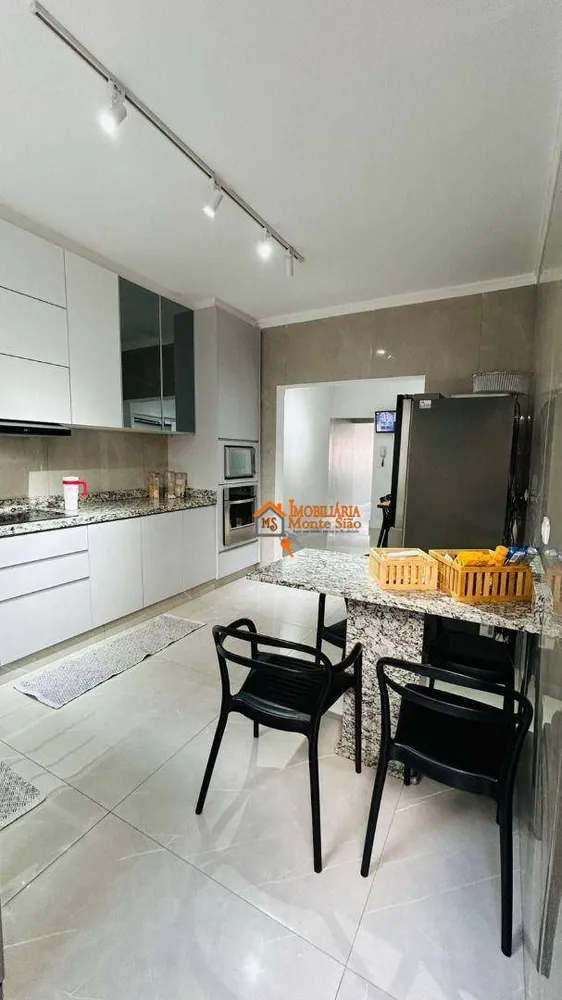 Sobrado, 3 quartos, 222 m² - Foto 6