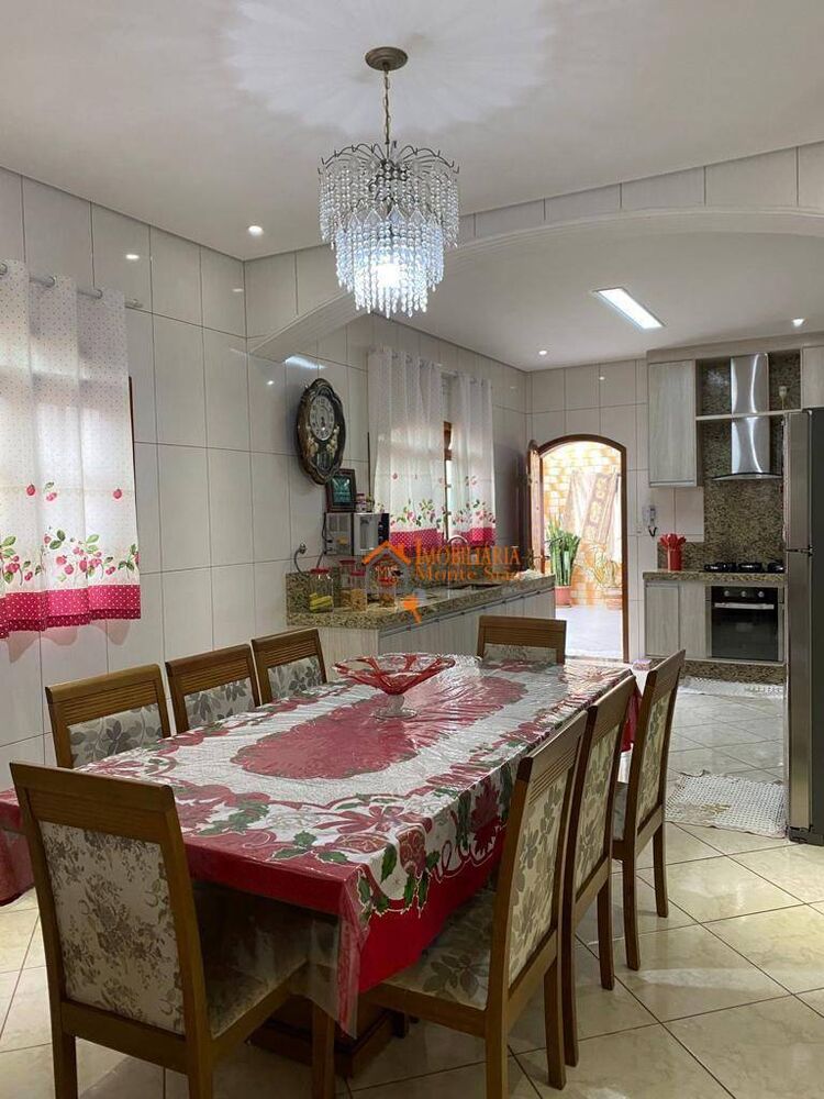 Sobrado, 3 quartos, 257 m² - Foto 3