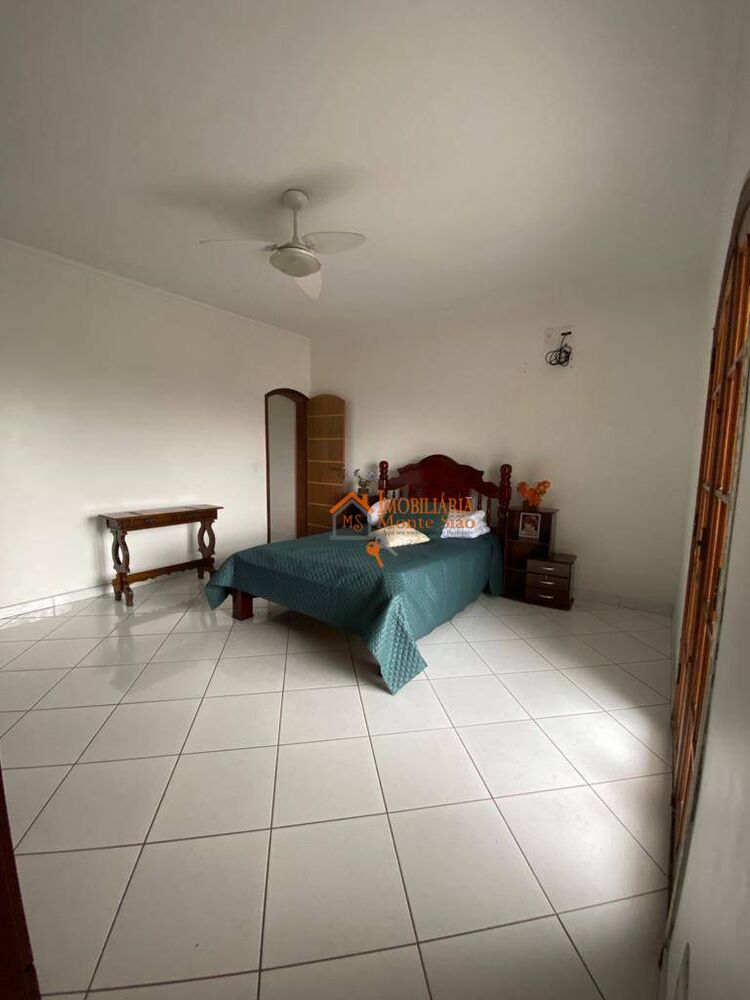 Sobrado, 3 quartos, 257 m² - Foto 11