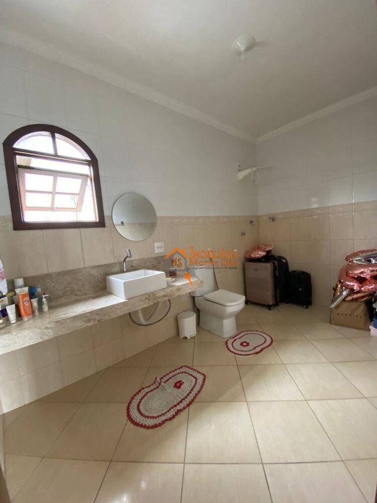 Sobrado, 3 quartos, 257 m² - Foto 4