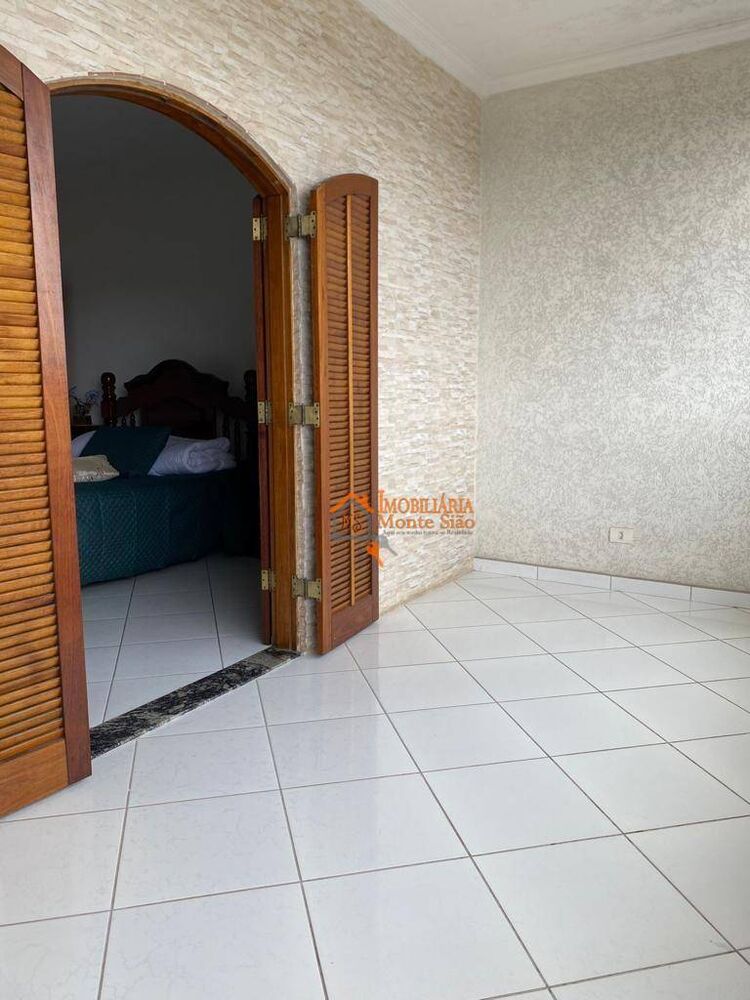 Sobrado, 3 quartos, 257 m² - Foto 7