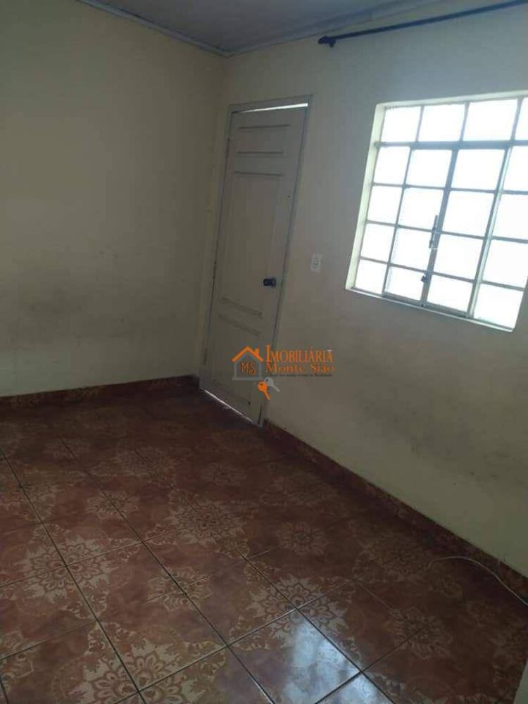 Sobrado à venda com 2 quartos, 250m² - Foto 2