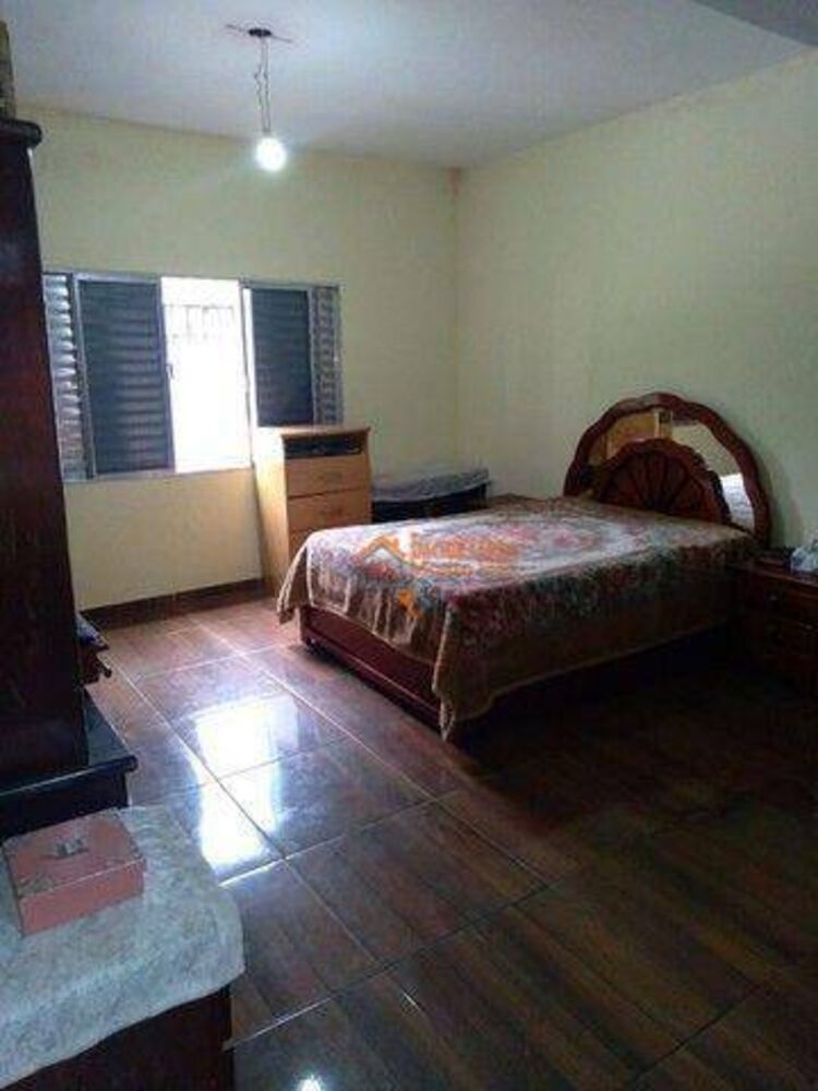 Casa, 3 quartos, 900 m² - Foto 4