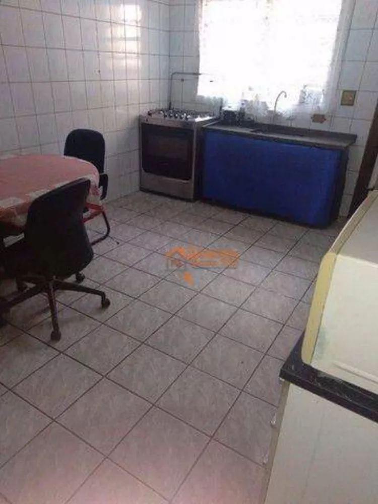 Casa, 3 quartos, 900 m² - Foto 2