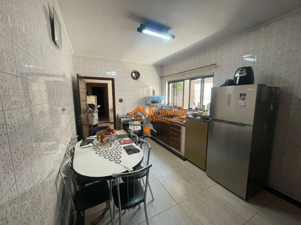 Sobrado, 3 quartos, 240 m² - Foto 3