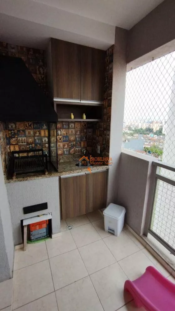 Apartamento à venda com 3 quartos, 74m² - Foto 2