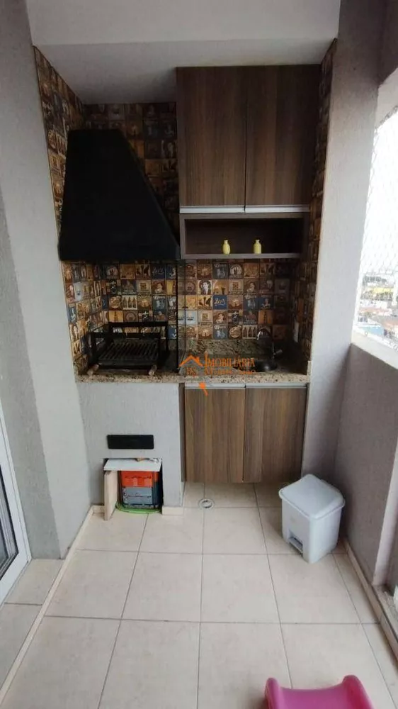 Apartamento à venda com 3 quartos, 74m² - Foto 1