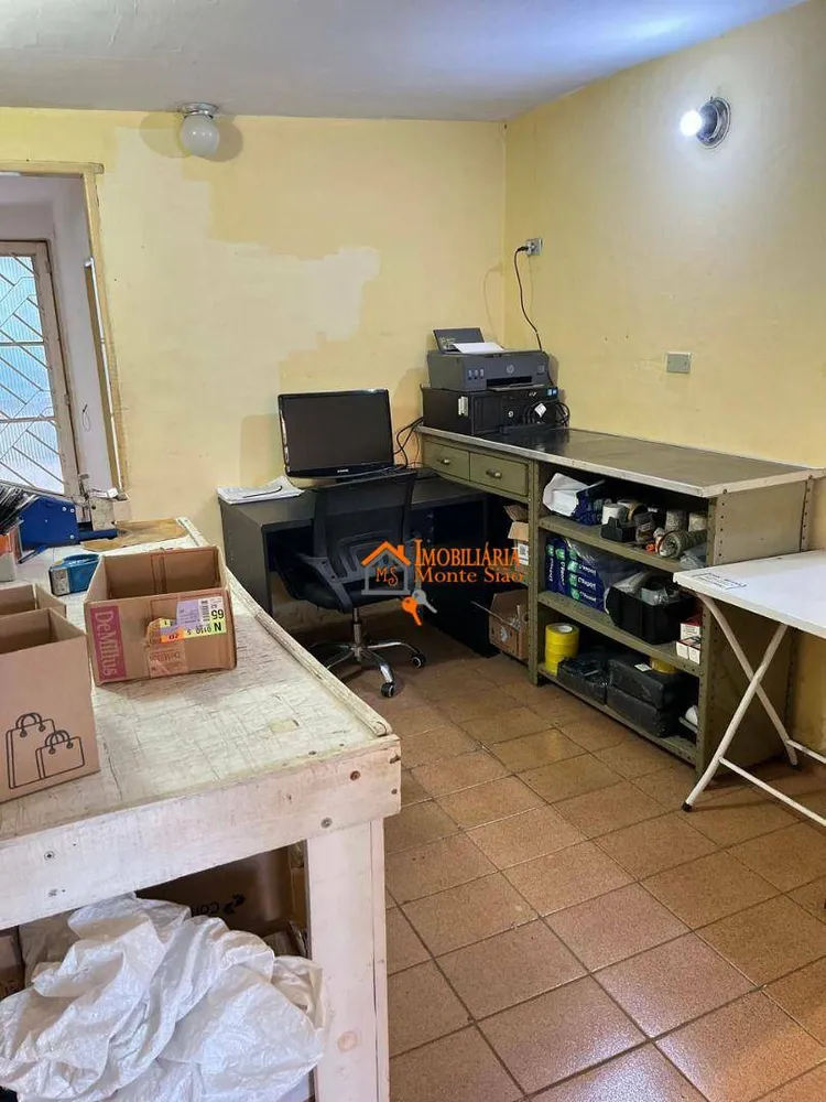 Casa, 3 quartos, 250 m² - Foto 9