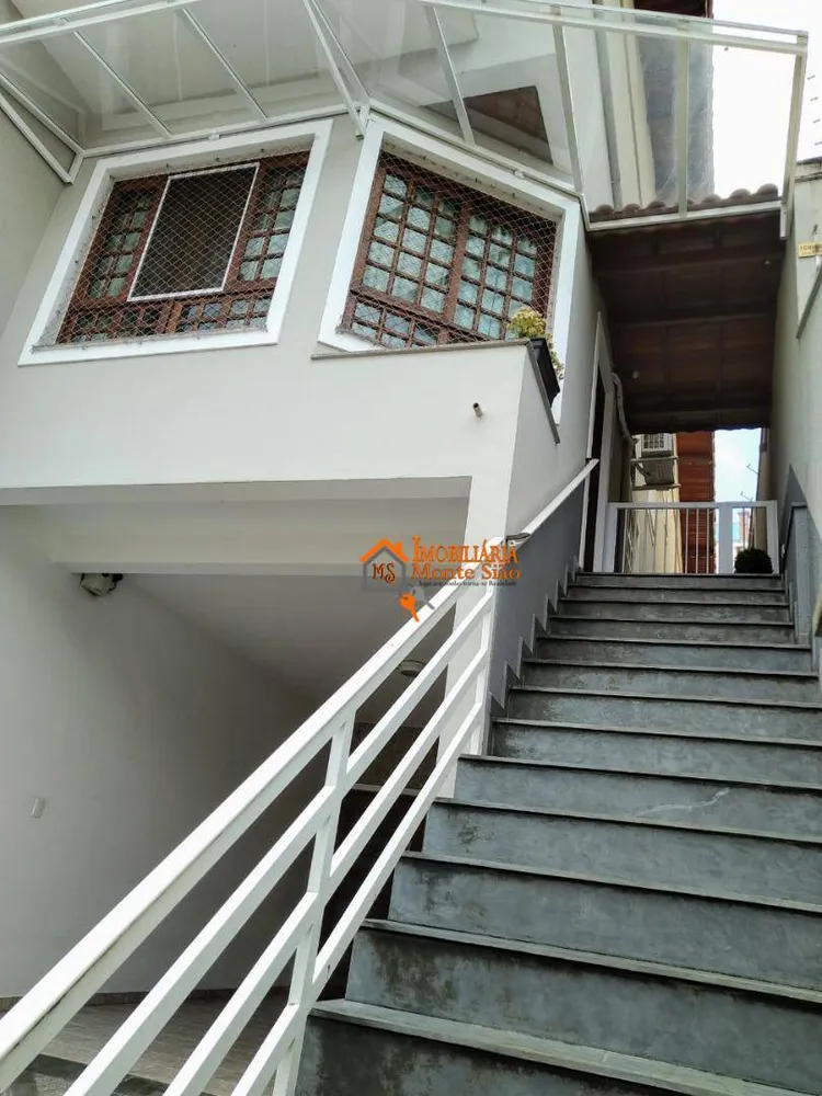 Sobrado, 3 quartos, 252 m² - Foto 2
