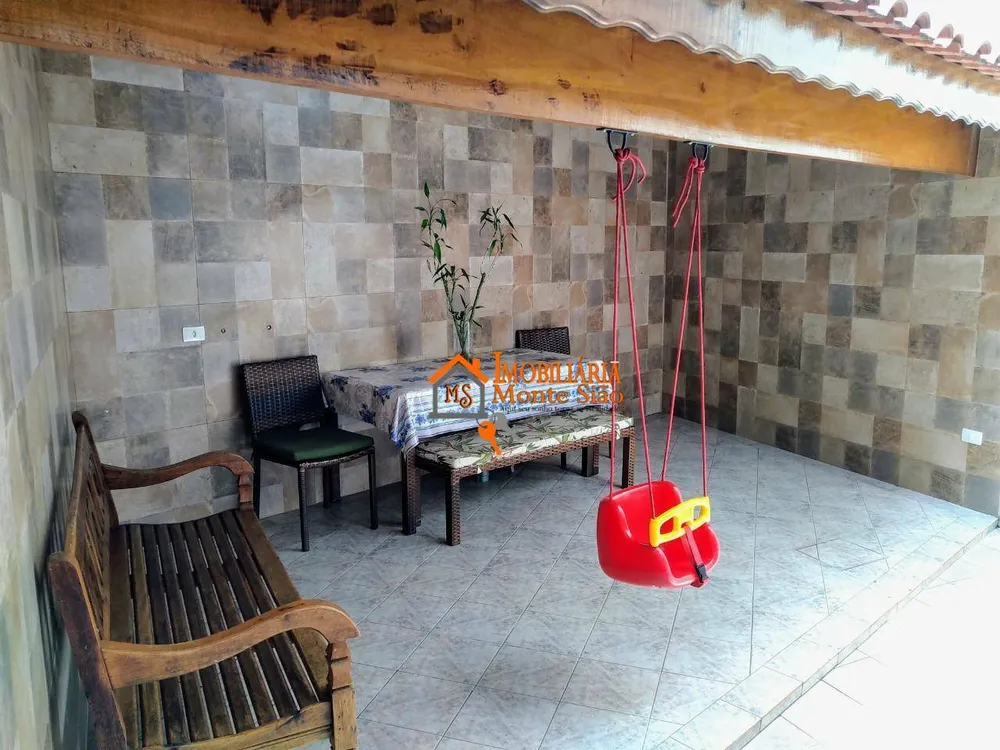 Sobrado, 3 quartos, 252 m² - Foto 1