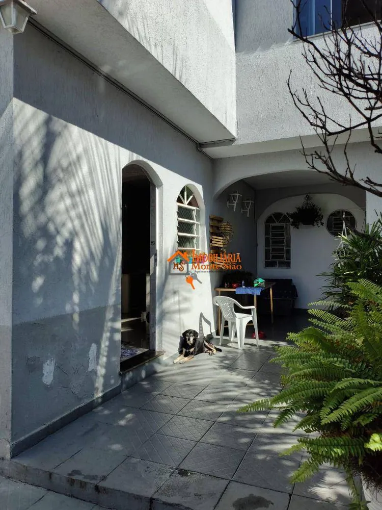 Sobrado, 3 quartos, 167 m² - Foto 2