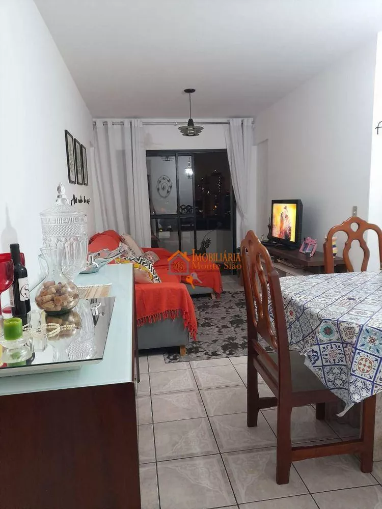 Apartamento à venda com 3 quartos, 92m² - Foto 4