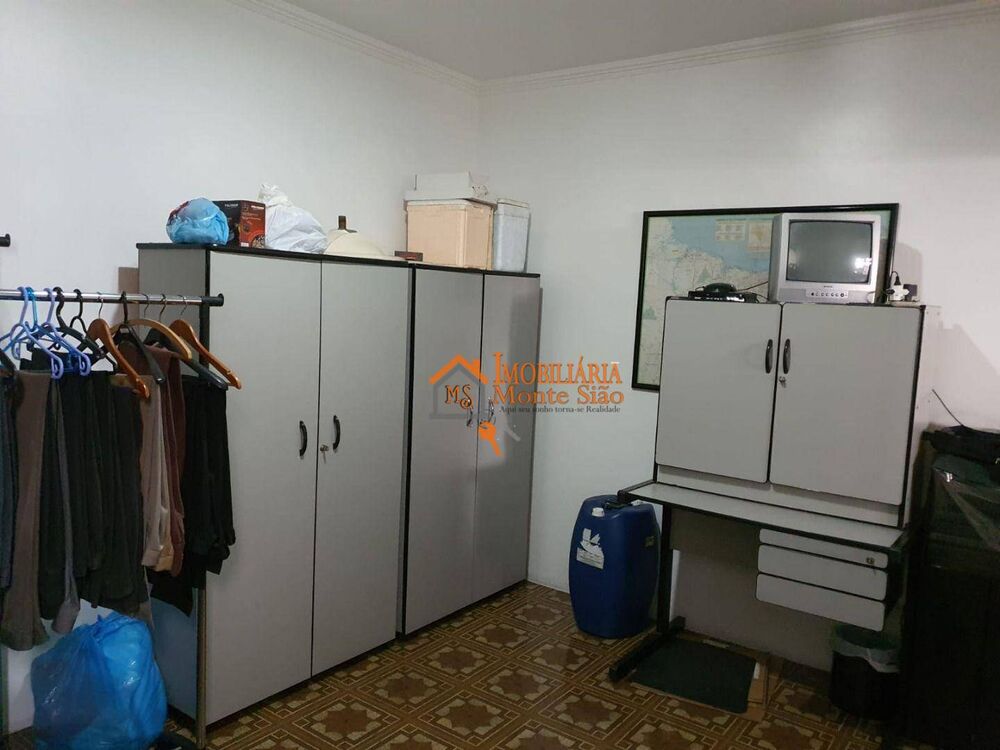 Sobrado, 3 quartos, 290 m² - Foto 1