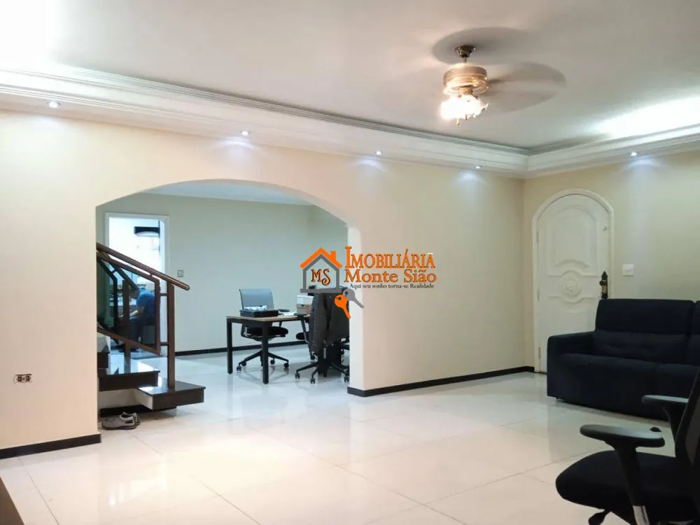 Sobrado, 4 quartos, 190 m² - Foto 1