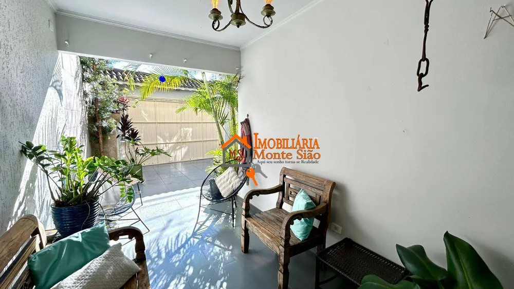 Sobrado, 3 quartos, 190 m² - Foto 1