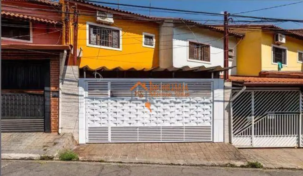 Sobrado à venda com 2 quartos, 108m² - Foto 1