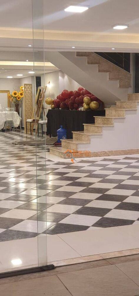 Sobrado, 4 quartos, 300 m² - Foto 31