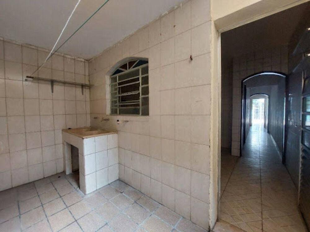 Sobrado à venda com 10 quartos, 300m² - Foto 9