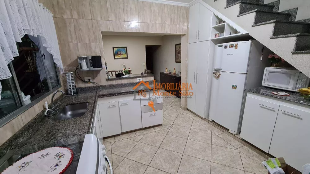 Casa, 3 quartos, 179 m² - Foto 2