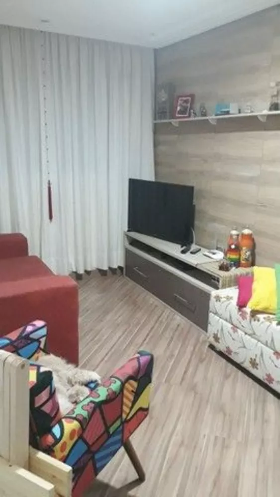 Apartamento à venda com 1 quarto, 35m² - Foto 1