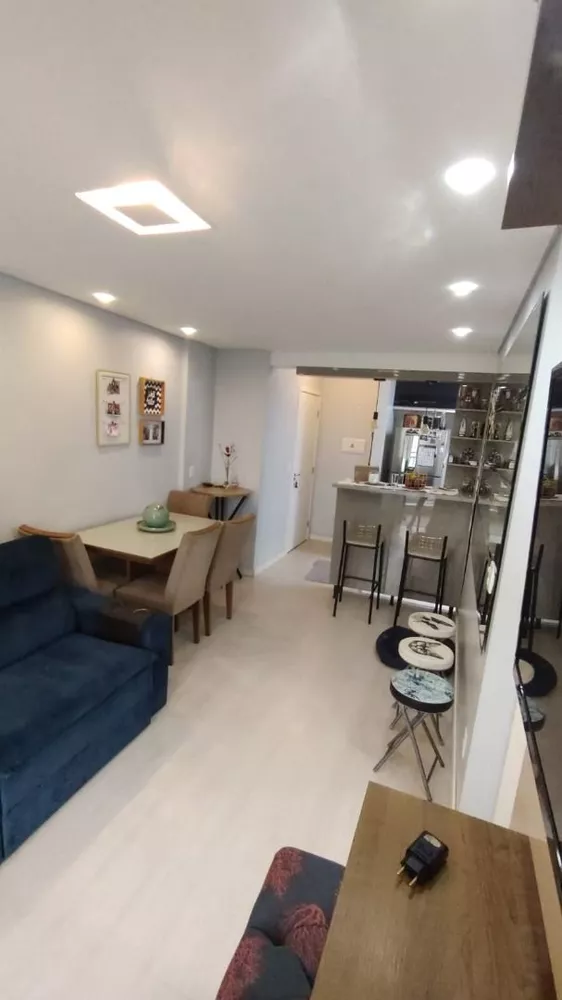 Apartamento à venda com 2 quartos, 51m² - Foto 2